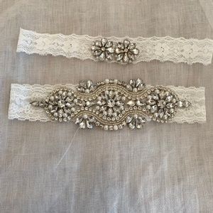 New garter and wedding veil